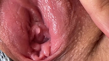 Close-up raw delicious labia spreading, teen super-bitch well-prepped to shag